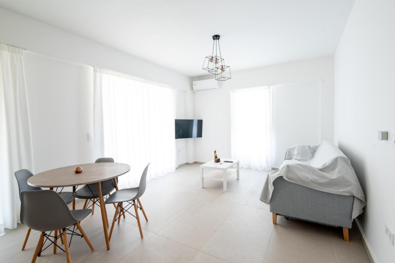Ennea Suites-Flame Suite Flambouras Luaran gambar